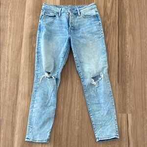 Old Navy Light Blue Distressed Skinny Jeans